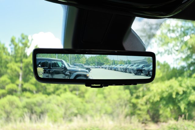 New 2026 Jeep Grand Wagoneer L Summit AWD/4WD image 21