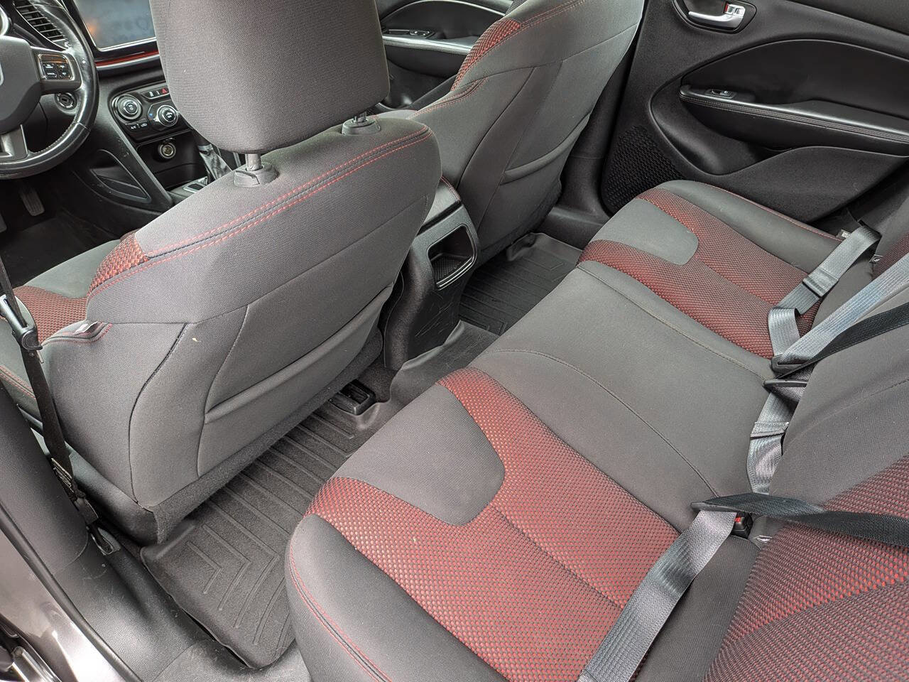 Used 2016 Dodge Dart SXT Sport image 13