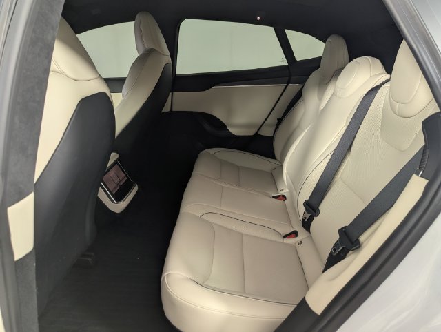 Used 2022 Tesla Model S Plaid AWD/4WD image 15