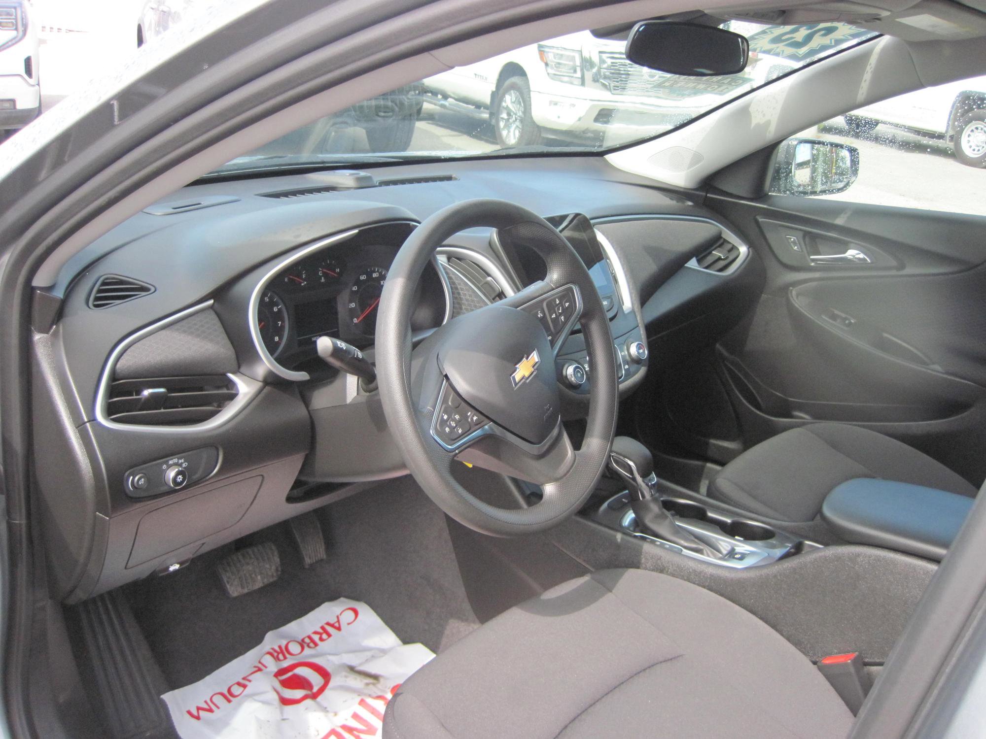 Used 2023 Chevrolet Malibu LS image 8