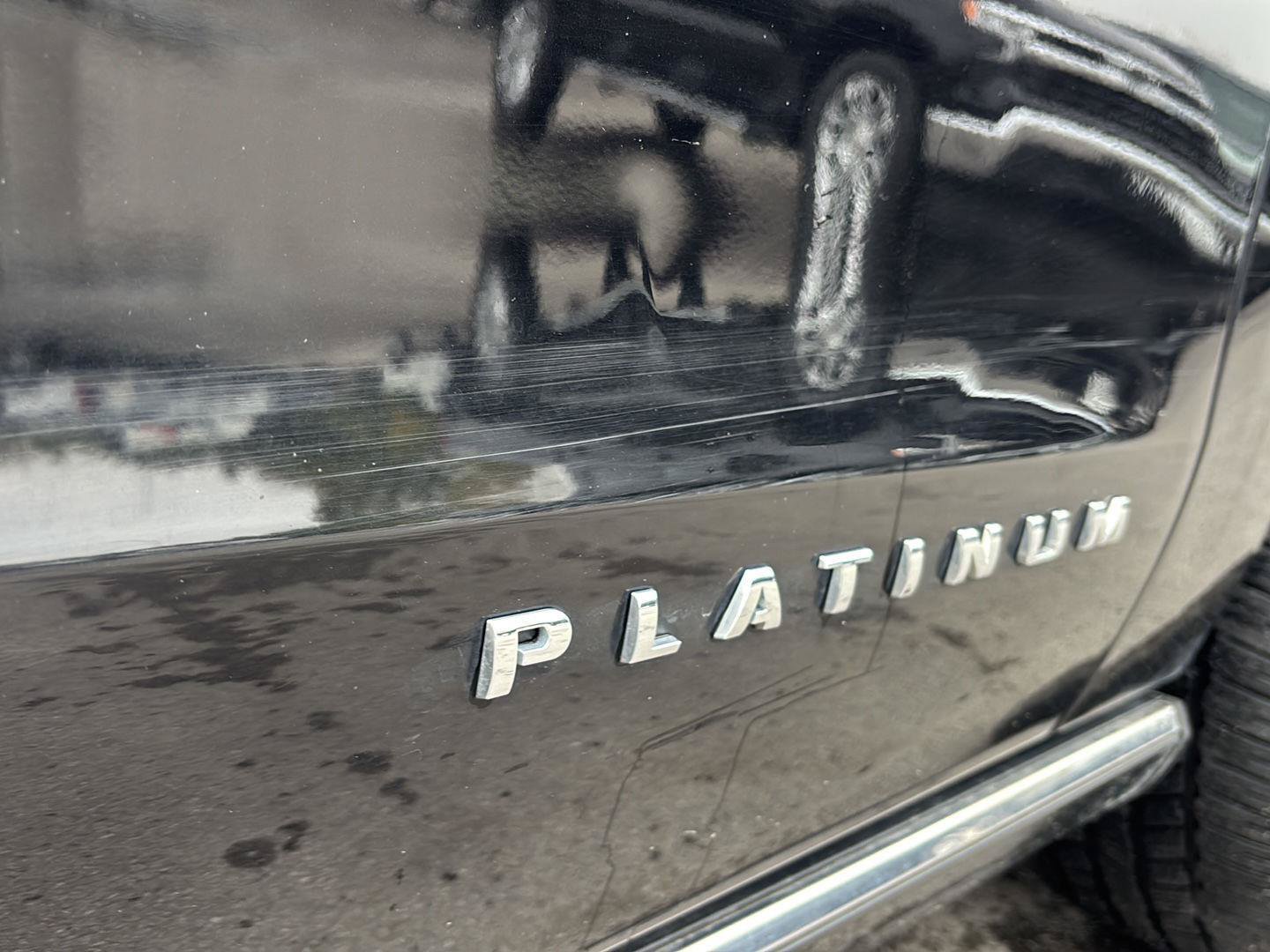 Used 2021 Ford Expedition Platinum image 13