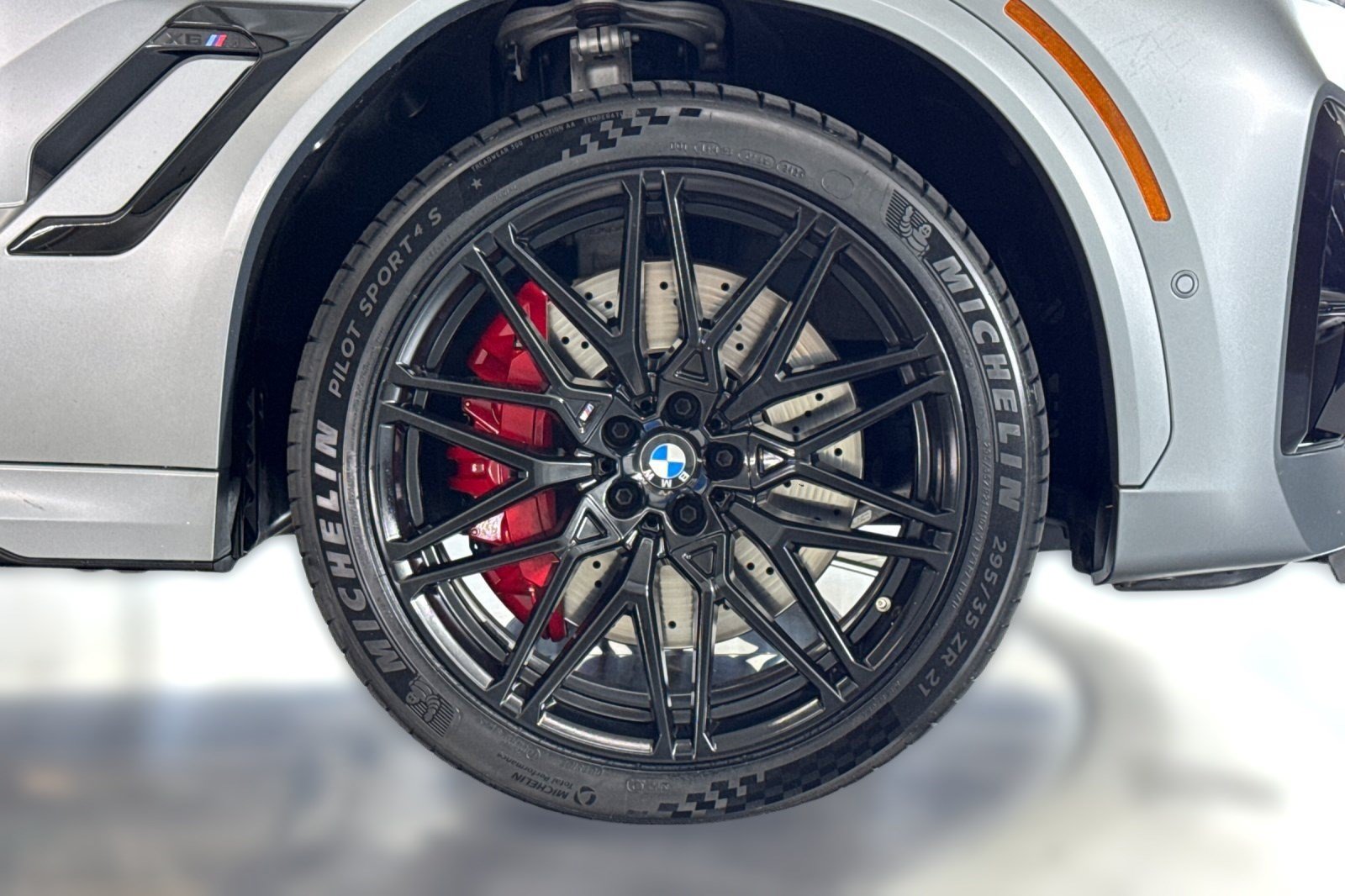 Used 2025 BMW X6 M Competition w/ Executive Package AWD/4WD image 12