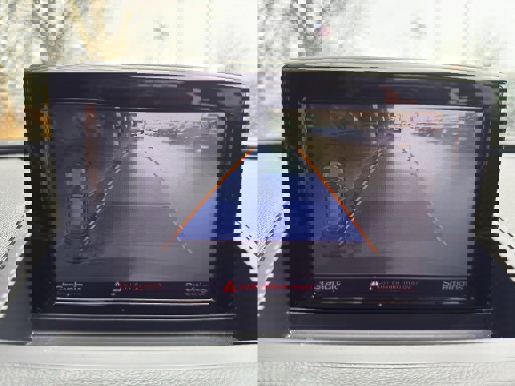 Used 2018 Audi Q3 2.0T Premium Plus w/ Premium Plus Package image 33