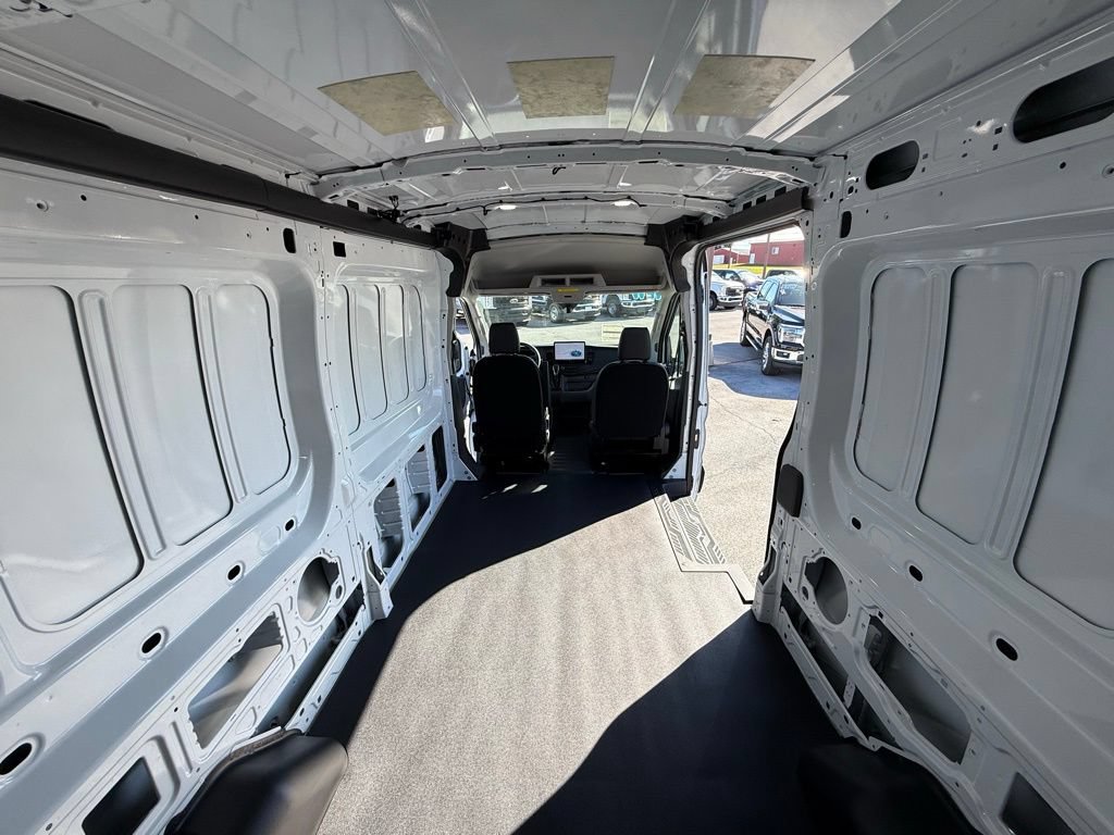 New 2026 Ford Transit 150 148 Medium Roof w/ Exterior Upgrade Package RWD image 25