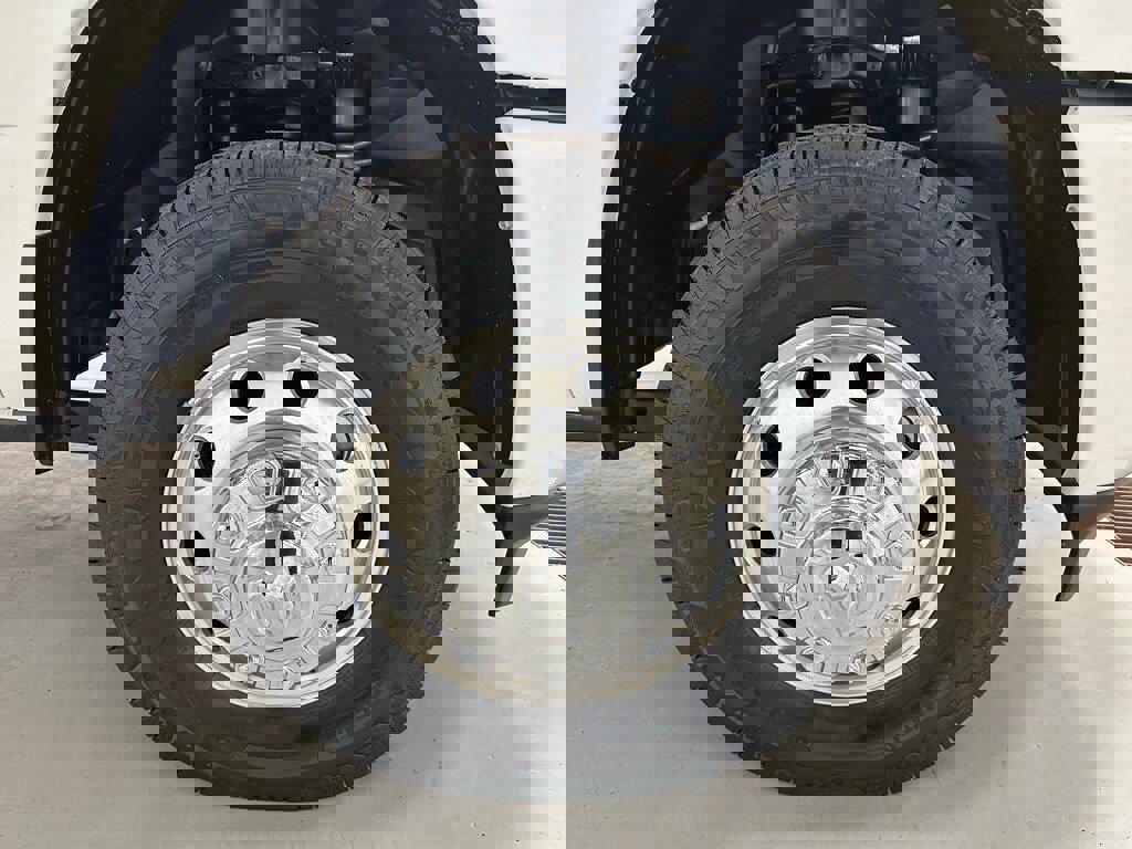 Used 2024 RAM 3500 Laramie image 61