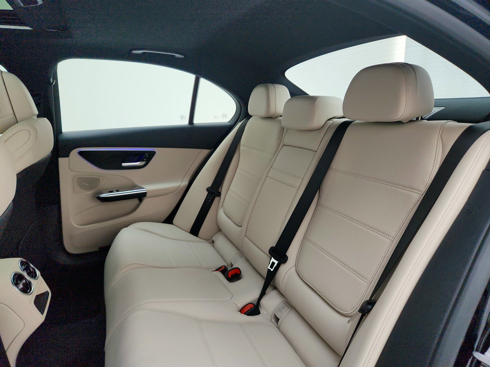 Certified 2025 Mercedes-Benz C 300 Sedan image 12