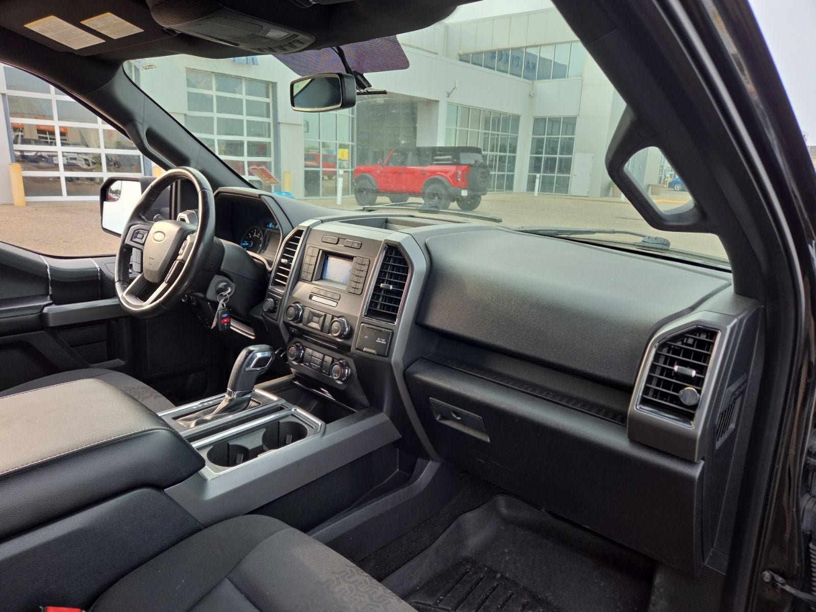 Used 2018 Ford F150 XLT w/ Equipment Group 301A Mid AWD/4WD image 11