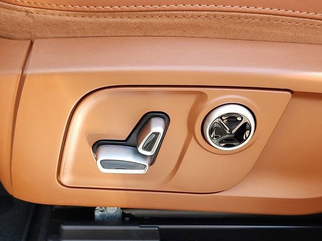 New 2023 Maserati Levante GT image 8