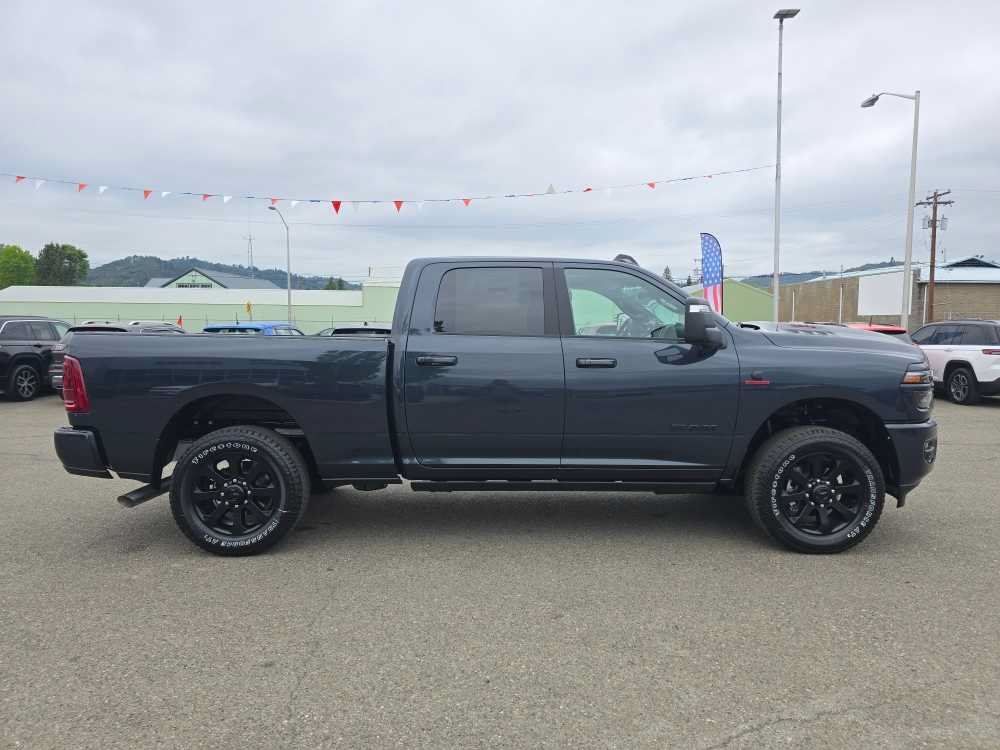 New 2026 RAM 2500 Laramie AWD/4WD image 6