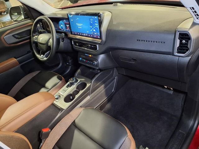 Used 2025 Ford Bronco Sport Outer Banks w/ Outer Banks Tech Package+ image 31