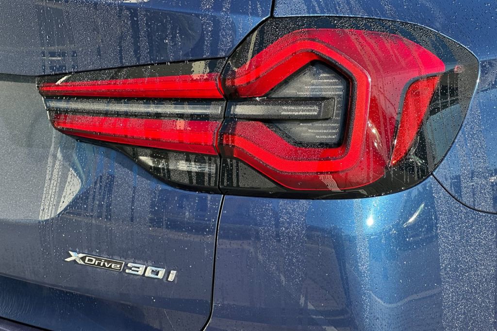 Used 2024 BMW X3 xDrive30i w/ Convenience Package image 33