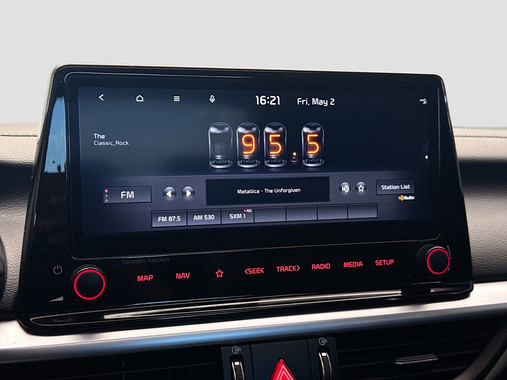 Used 2022 Kia Forte GT image 10