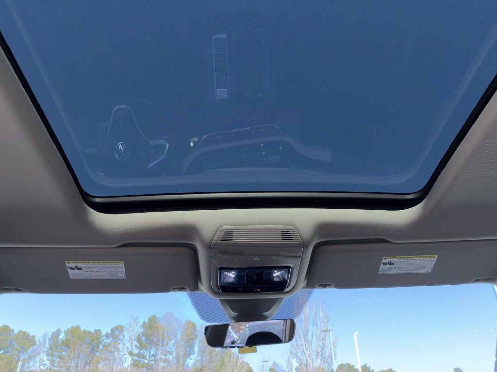 New 2026 Volkswagen Atlas Peak Edition AWD/4WD image 3