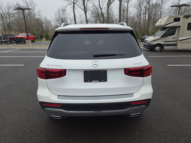 New 2026 Mercedes-Benz GLB 250 4MATIC image 4