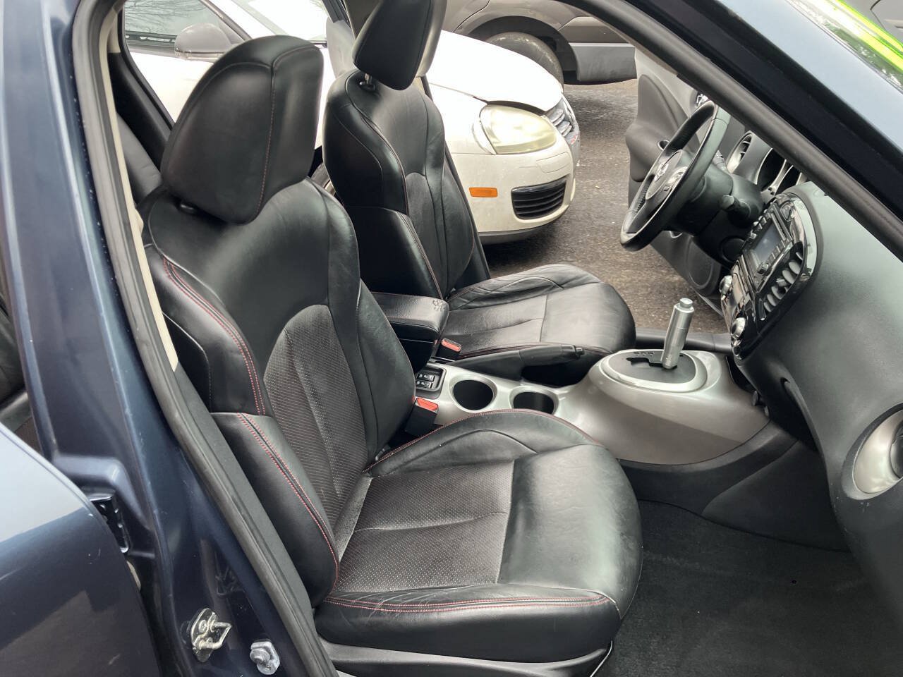 Used 2011 Nissan Juke SL AWD/4WD image 32