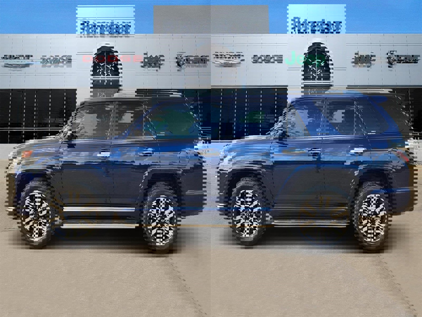 Used 2022 Toyota 4Runner Limited image 3