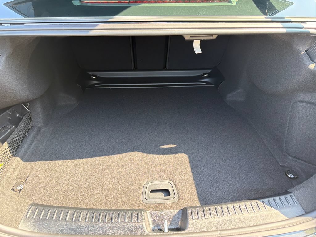Certified 2025 Mercedes-Benz E 350 4MATIC Sedan w/ MBUS Superscreen Package image 47