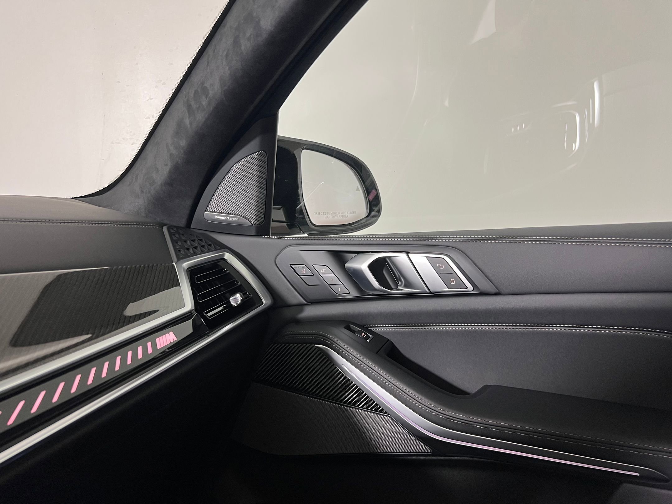 New 2026 BMW X7 M60i image 31