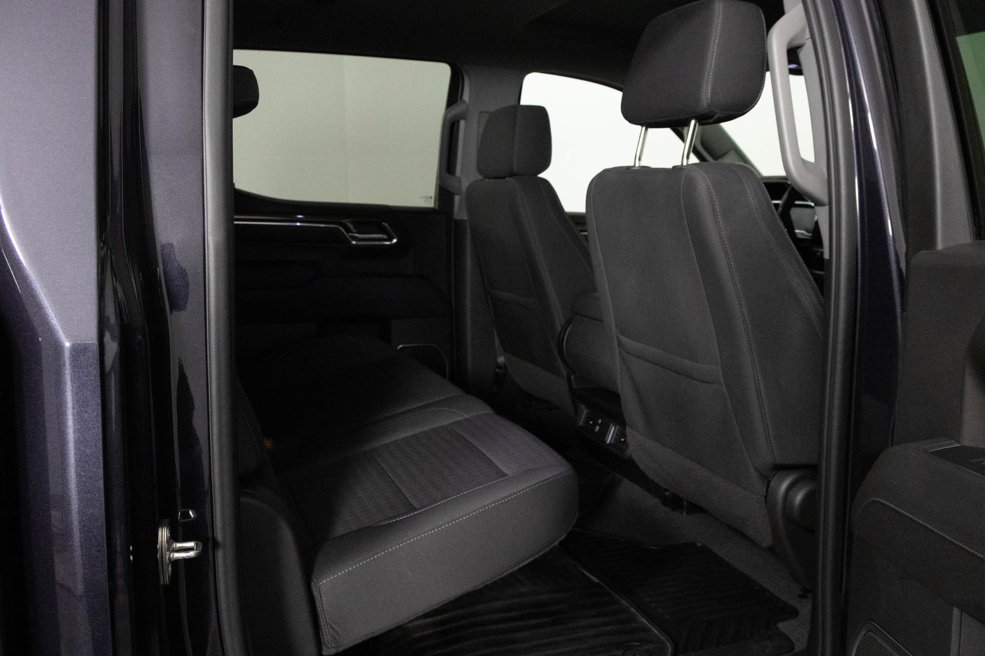 Used 2023 Chevrolet Silverado 1500 LT image 35