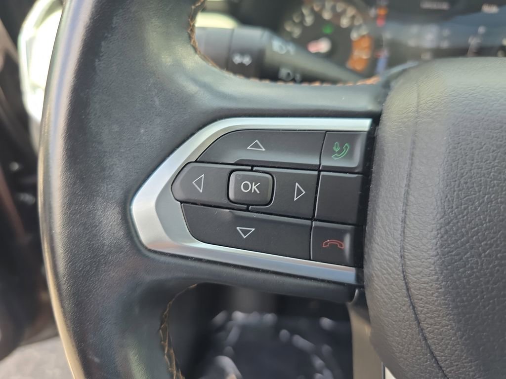 Used 2022 Jeep Compass Limited image 23