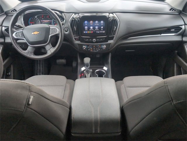Used 2021 Chevrolet Traverse LT image 19