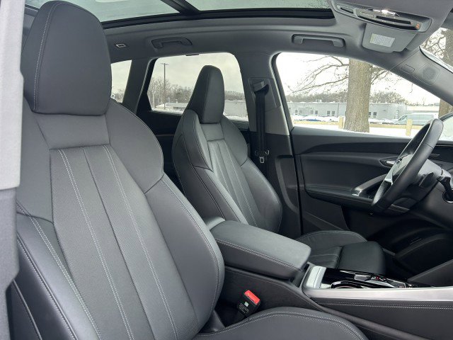Certified 2025 Audi Q5 Premium Plus w/ Premium Plus image 29