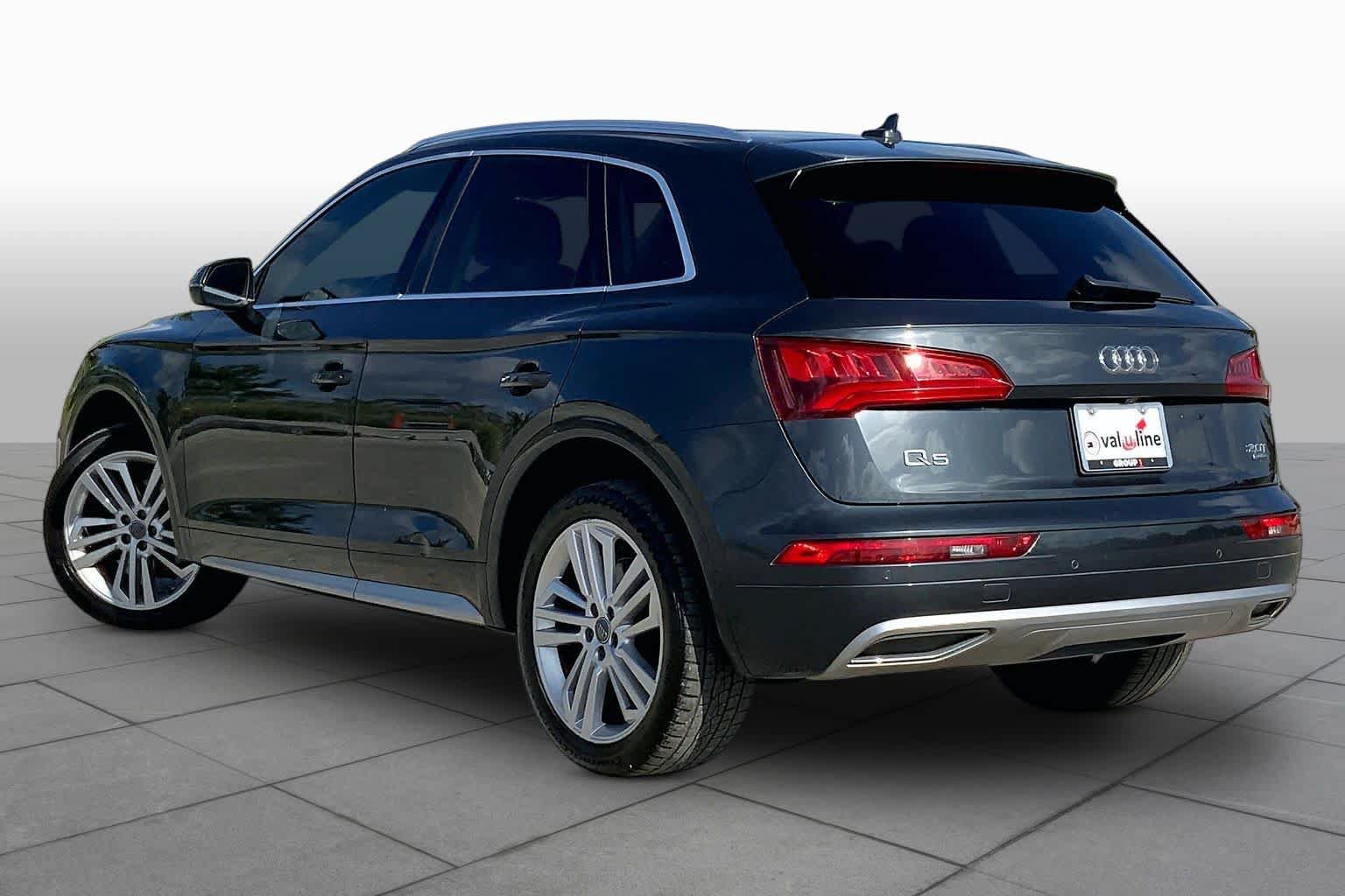 Used 2018 Audi Q5 2.0T Premium Plus w/ Premium Plus Package AWD/4WD image 12