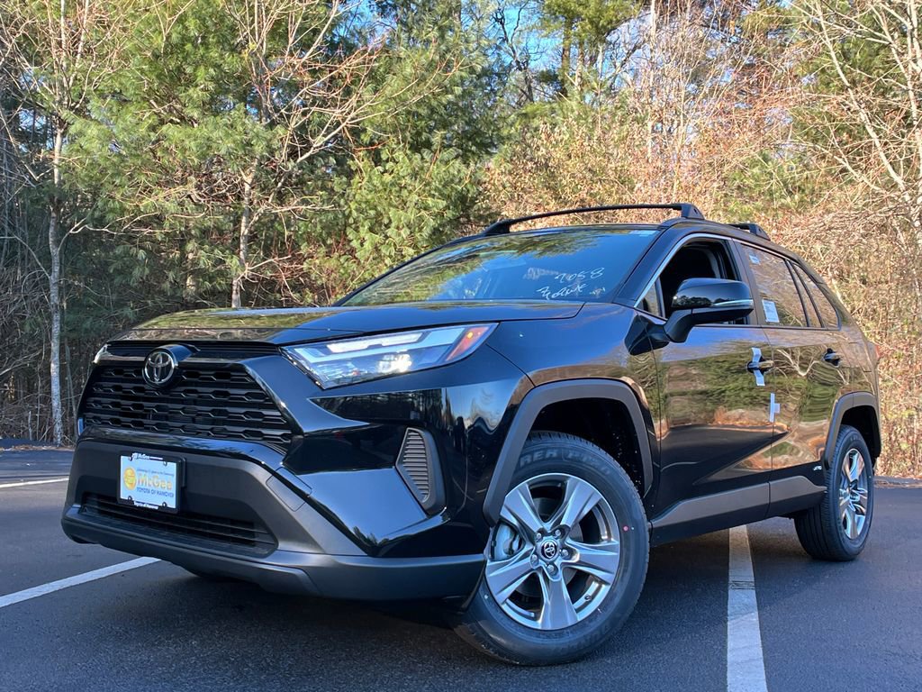 New 2025 Toyota RAV4 LE