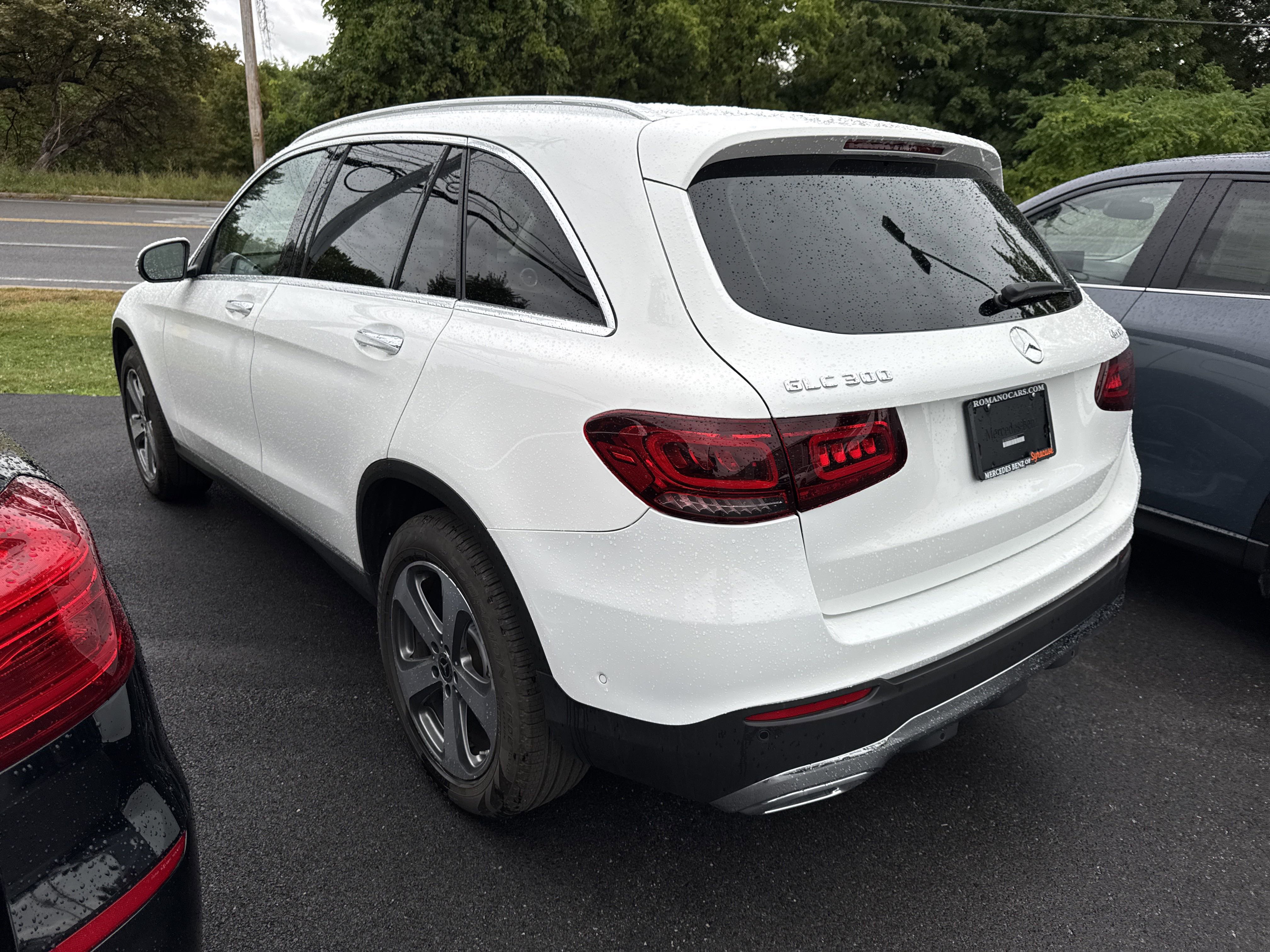 Certified 2022 Mercedes-Benz GLC 300 4MATIC image 5