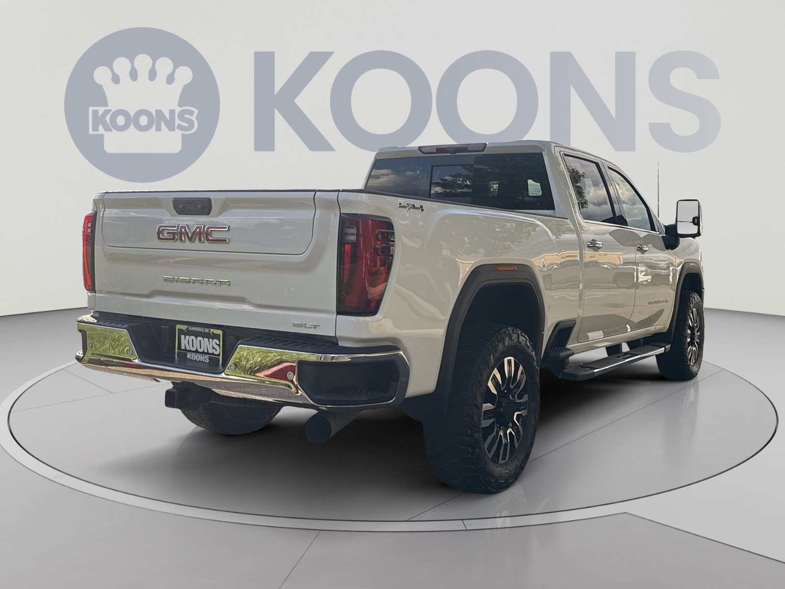 Used 2025 GMC Sierra 2500 SLT w/ SLT Premium Package AWD/4WD image 7