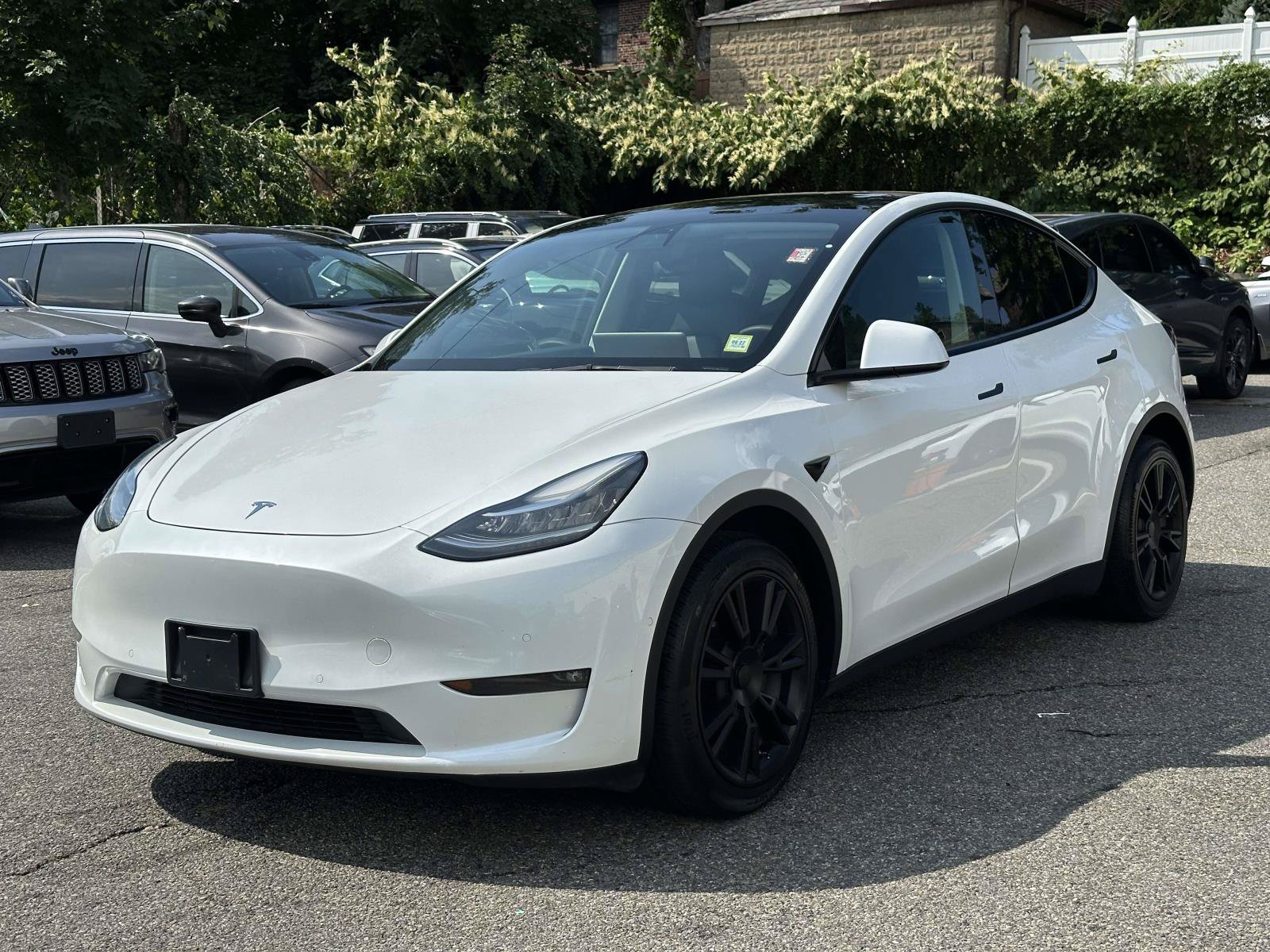 Used 2021 Tesla Model Y Long Range AWD/4WD image 7