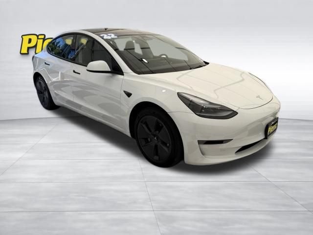 Used 2022 Tesla Model 3 RWD image 8