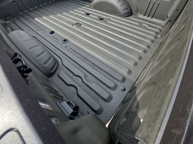 Used 2022 Ford F450 Limited w/ FX4 Off-Road Package image 16