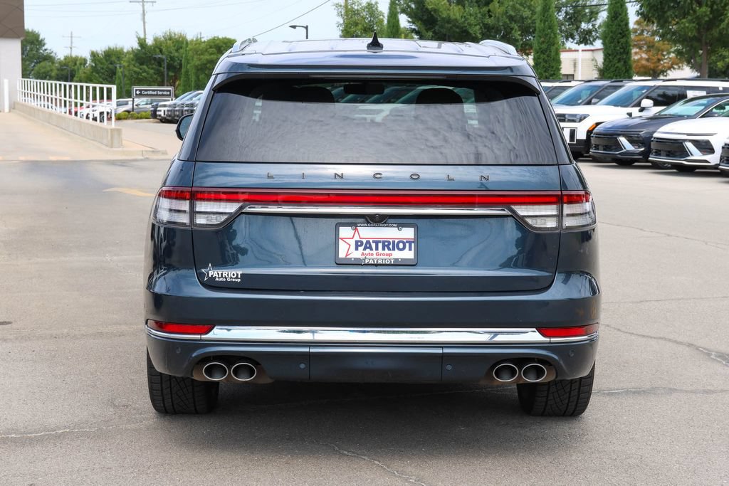 Used 2023 Lincoln Aviator Black Label w/ Class IV Trailer Tow Package AWD/4WD image 4