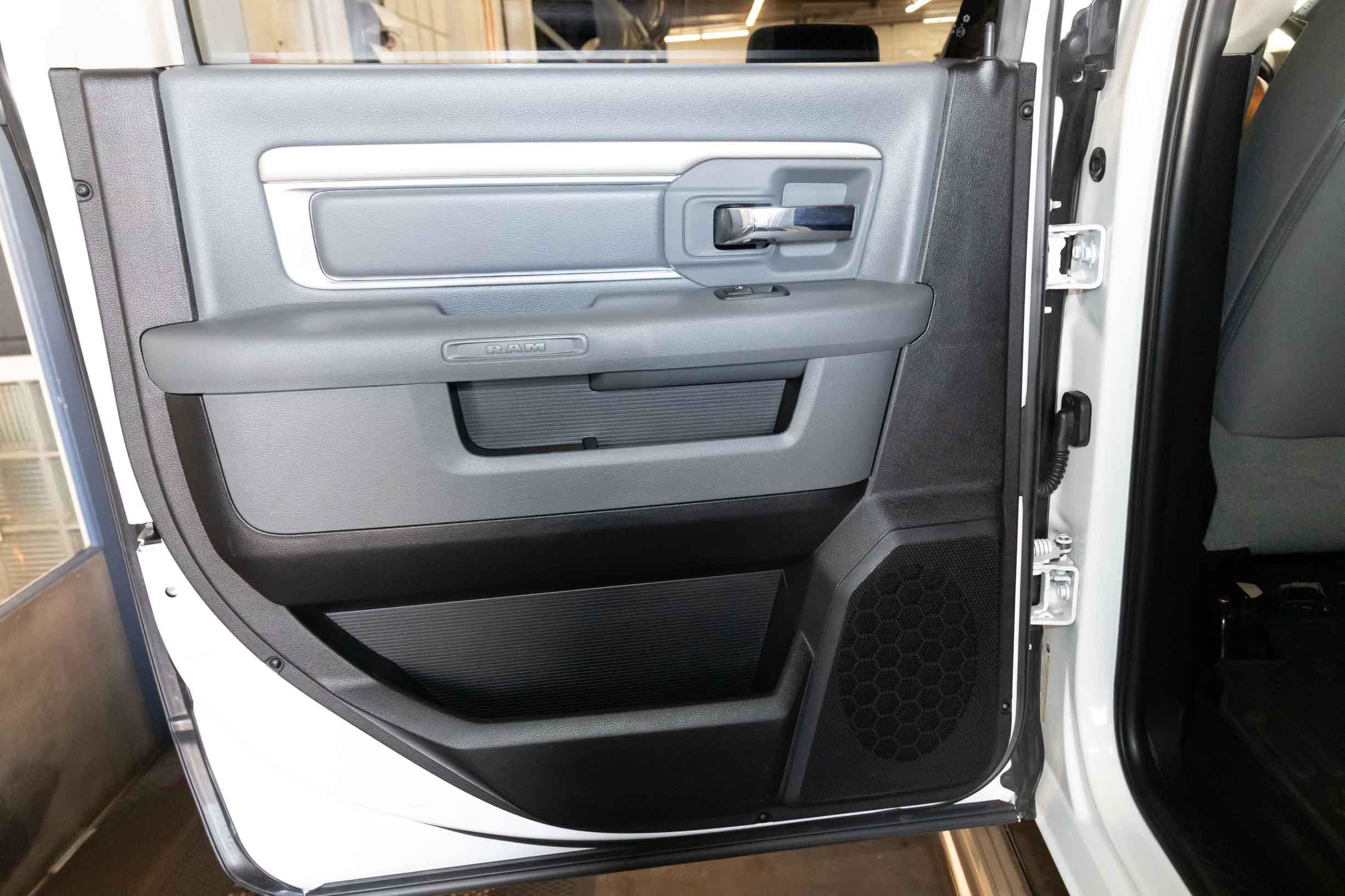 Used 2016 RAM 1500 Big Horn AWD/4WD image 12