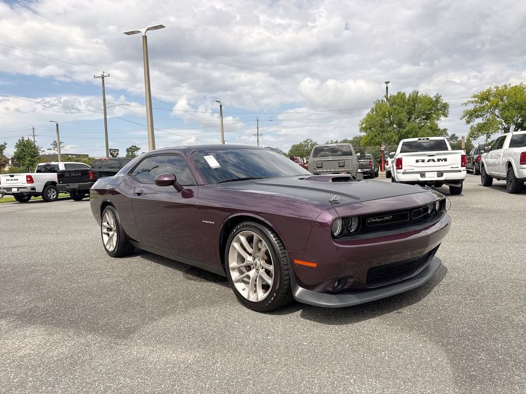 Used 2020 Dodge Challenger R/T RWD image 1