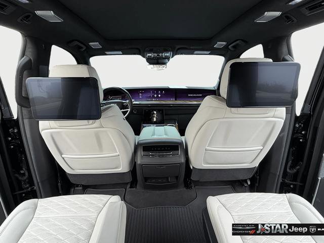 Used 2025 Cadillac Escalade Sport Platinum AWD/4WD image 26