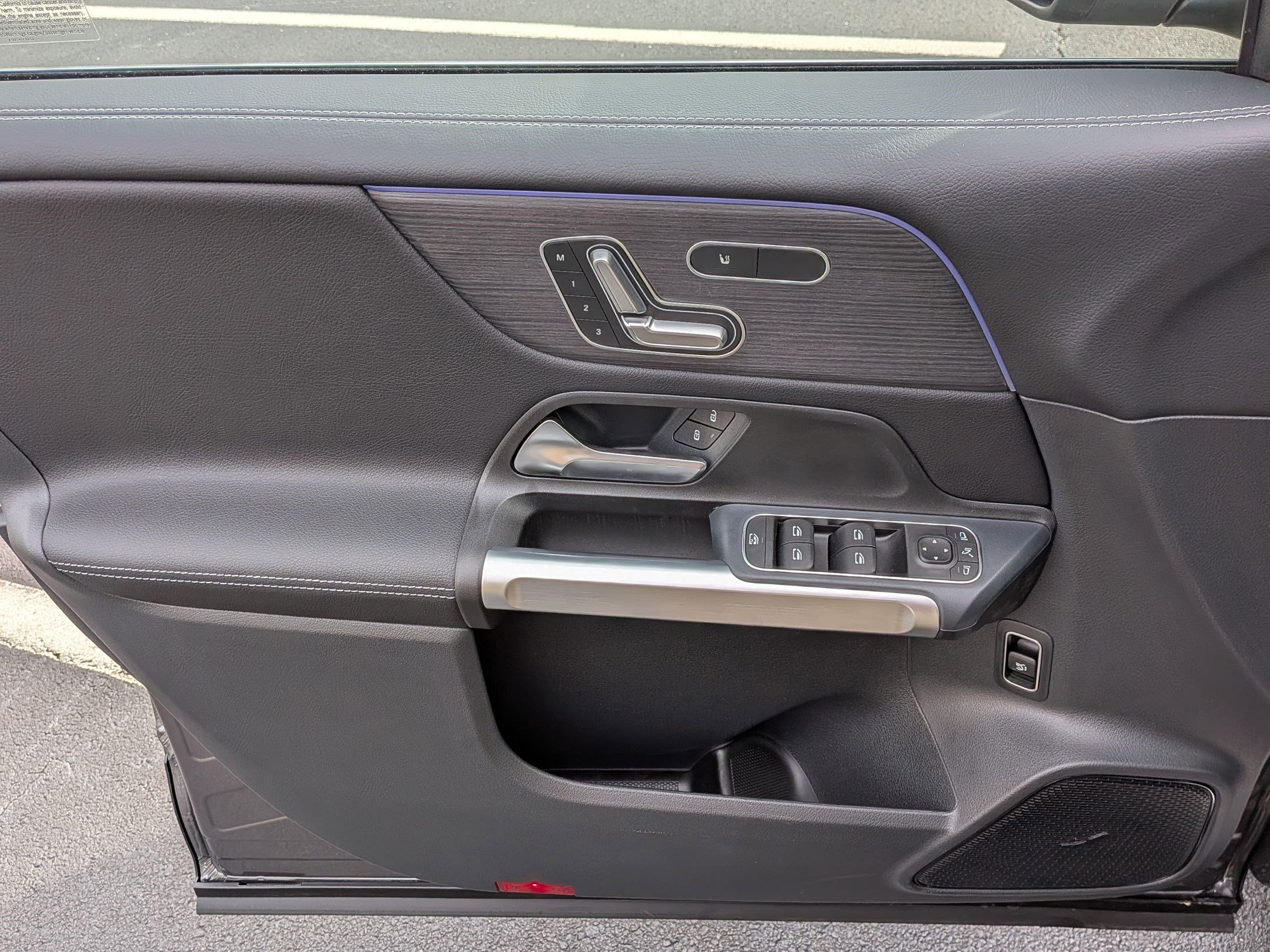 New 2026 Mercedes-Benz GLB 250 image 14