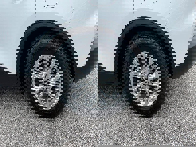 Used 2024 Ford Escape Active image 7