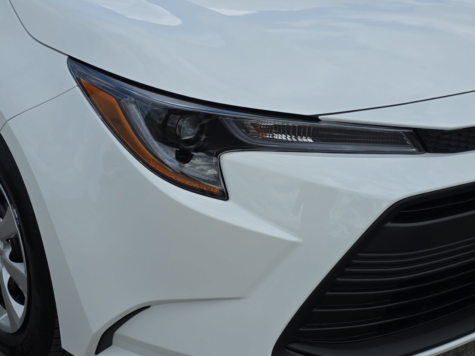 New 2027 Toyota Corolla LE FWD image 25