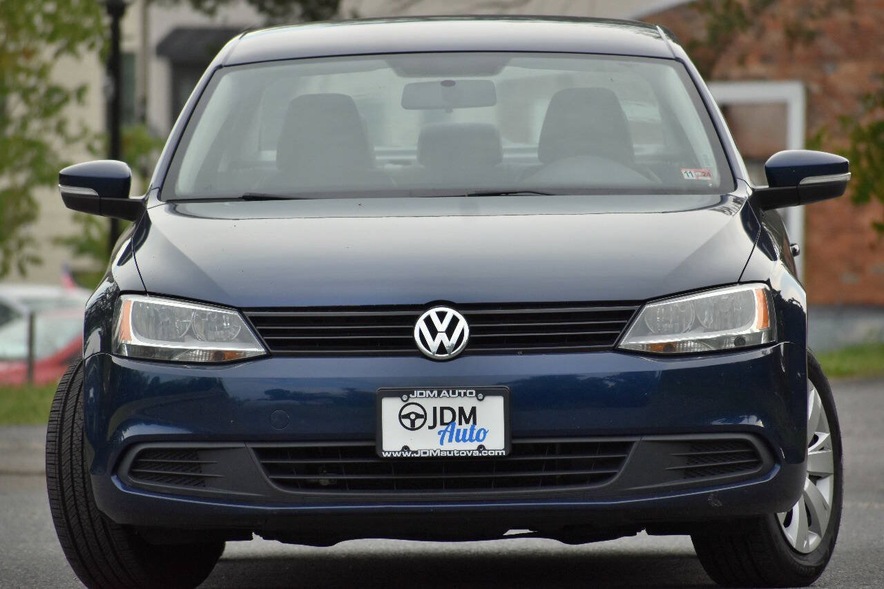 Used 2012 Volkswagen Jetta SE FWD image 3