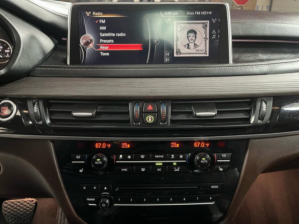 Used 2014 BMW X5 xDrive50i AWD/4WD image 19