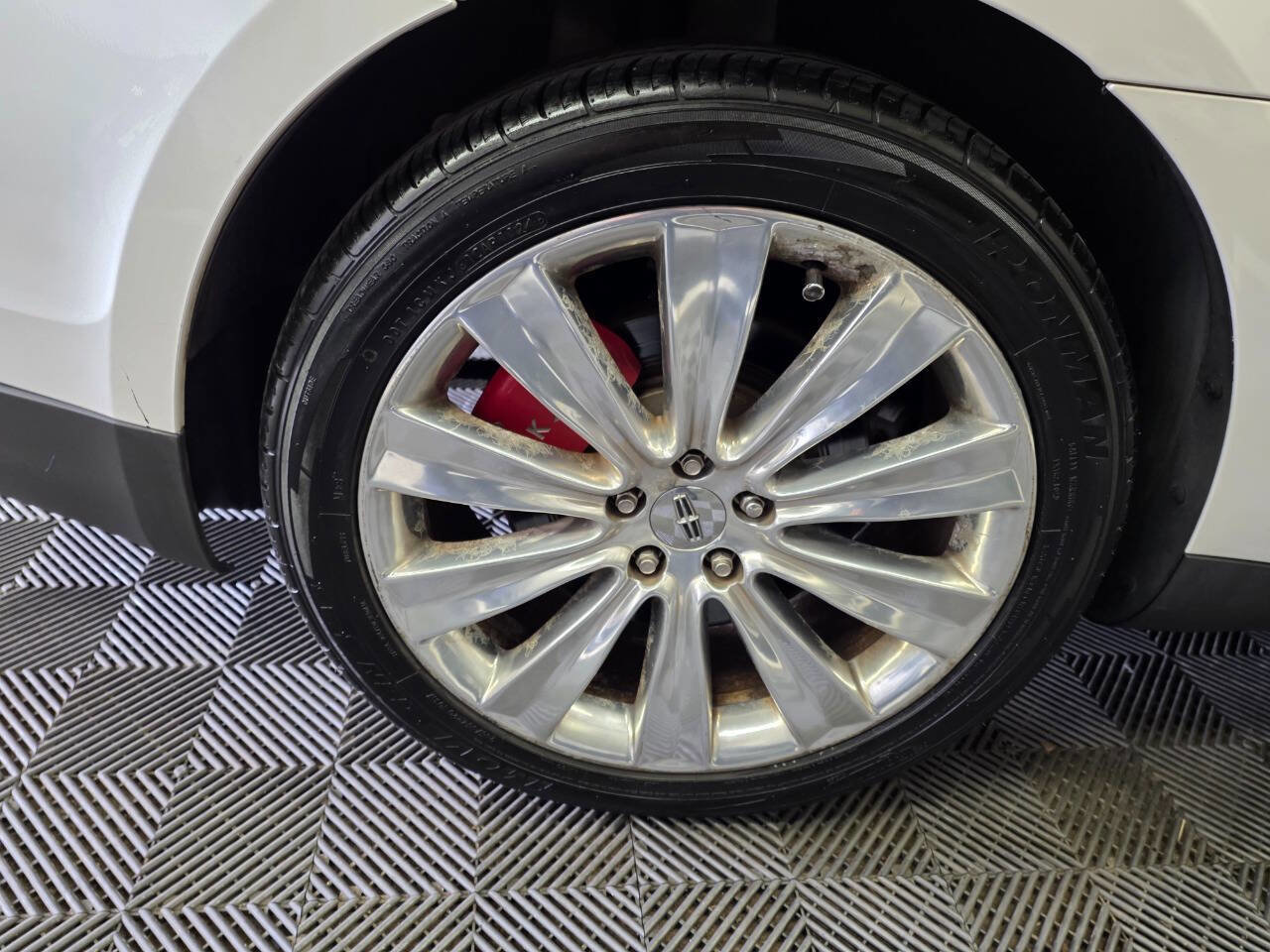 Used 2014 Lincoln MKS AWD w/ Equipment Group 201A image 37
