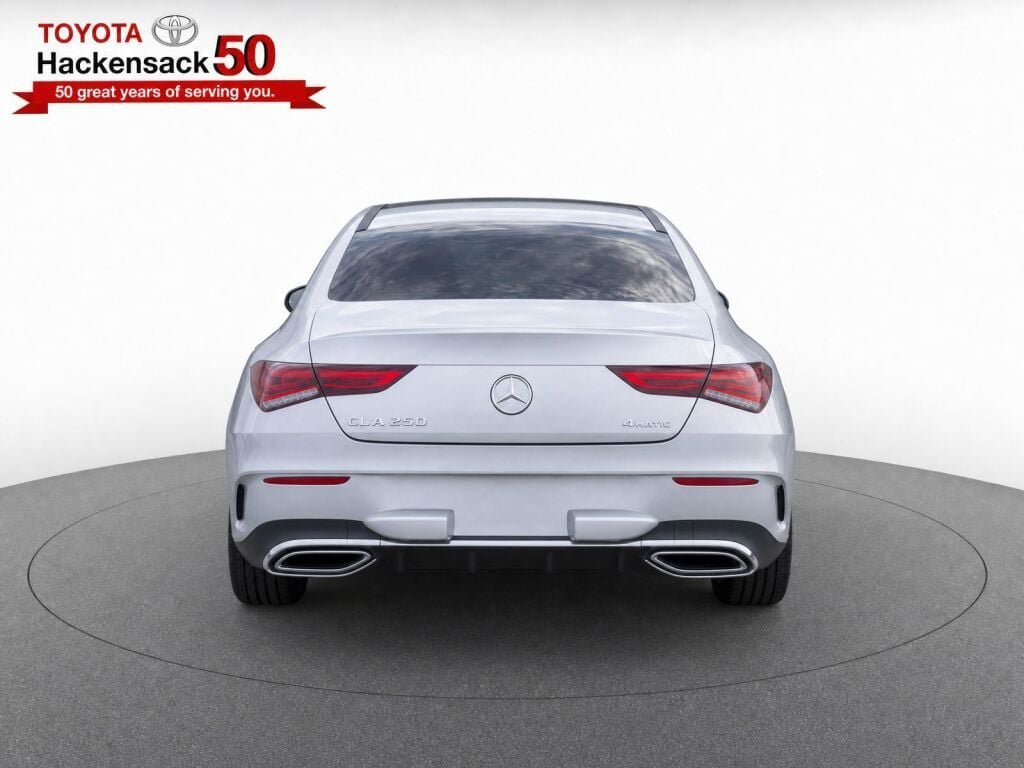 Used 2023 Mercedes-Benz CLA 250 4MATIC image 7