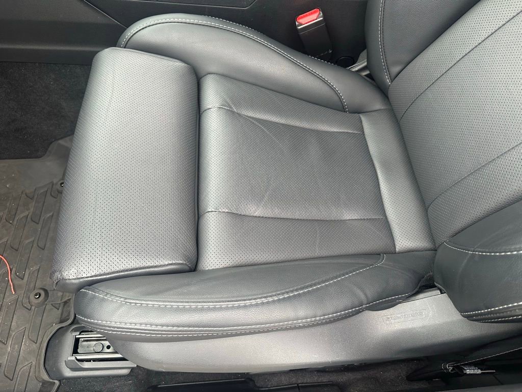 Used 2025 Subaru Outback Limited image 25