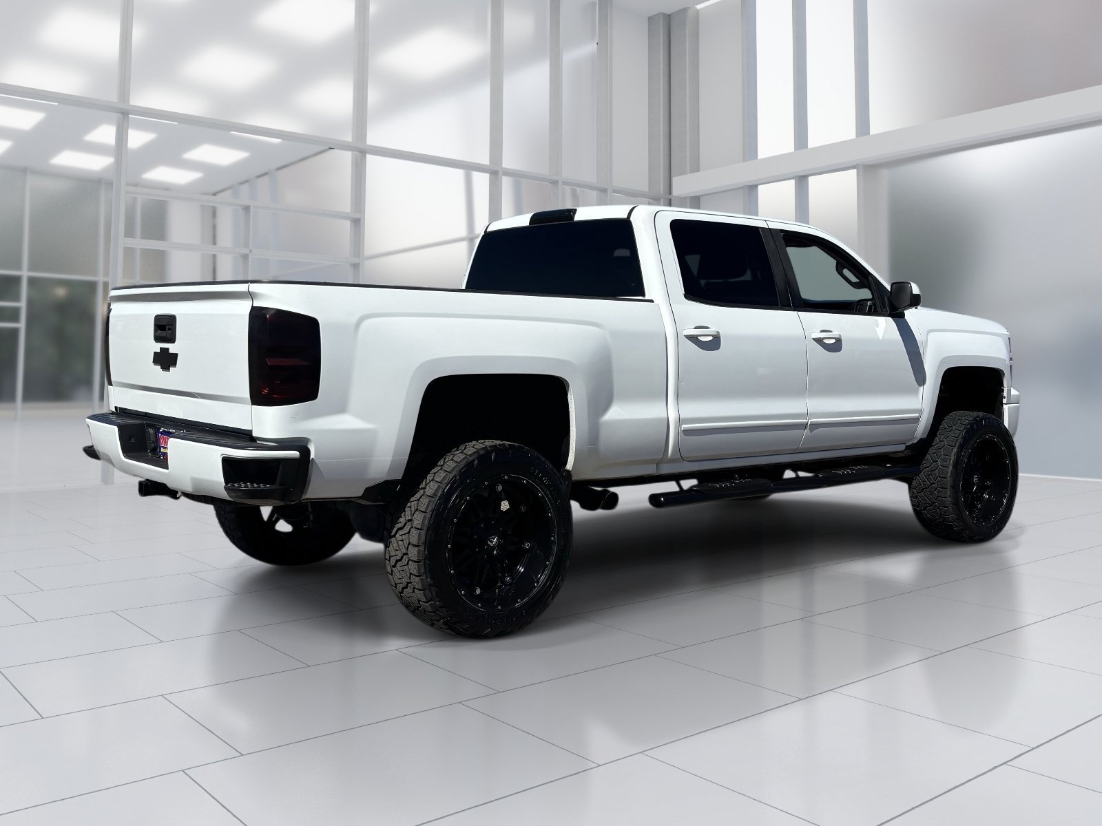 Used 2015 Chevrolet Silverado 1500 LT AWD/4WD image 6