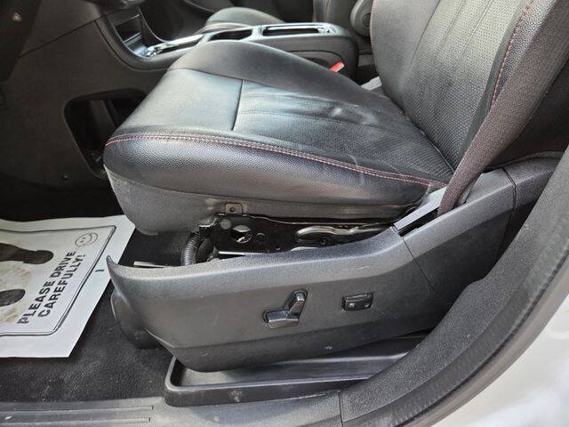 Used 2020 Dodge Grand Caravan GT FWD image 13