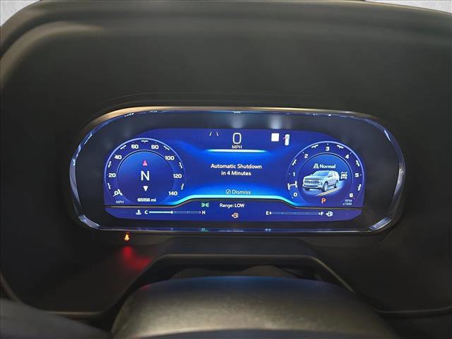 Used 2022 Chevrolet Suburban RST w/ Luxury Package image 21