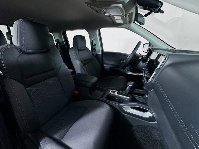 New 2026 Nissan Frontier SV w/ All-Weather Content Package AWD/4WD image 24