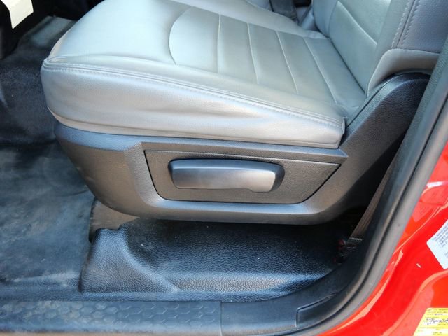 Used 2016 RAM 3500 Tradesman image 23